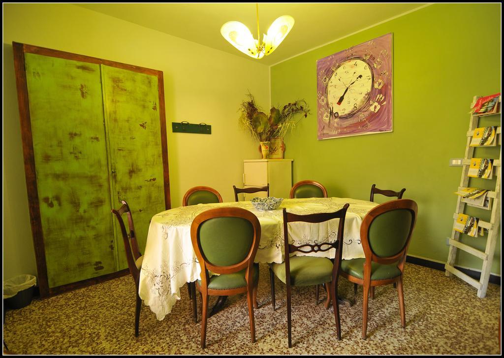 B&B Au Caruggiu Ceriale Exterior foto